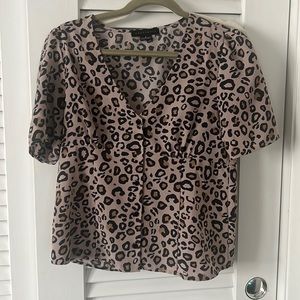 Sanctuary leopard print blouse size Medium